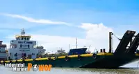 Barcaça à venda