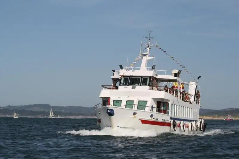 Navio de transporte de passageiros (Ferry) à venda