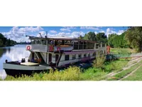 Navio porta-contêineres à venda