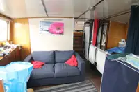 Barcaça à venda