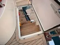 Iate à venda