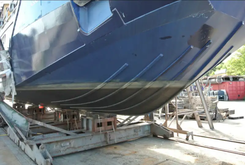 Navio de pesquisa à venda