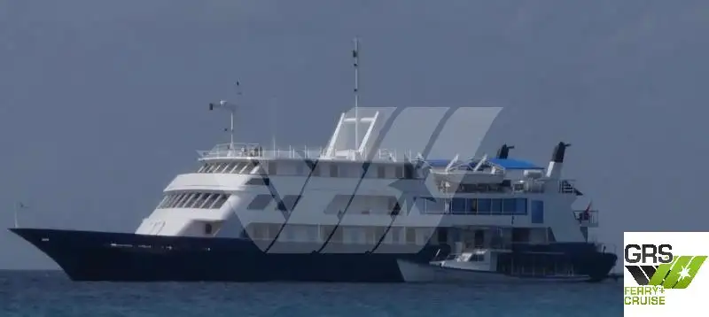Navio de cruzeiro à venda