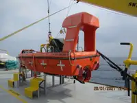 Navio frigorífico à venda