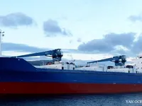 Navio frigorífico à venda