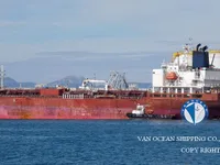 Navio-tanque de óleo/produtos químicos à venda