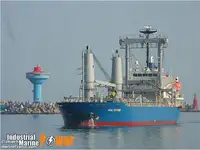 Navio graneleiro à venda