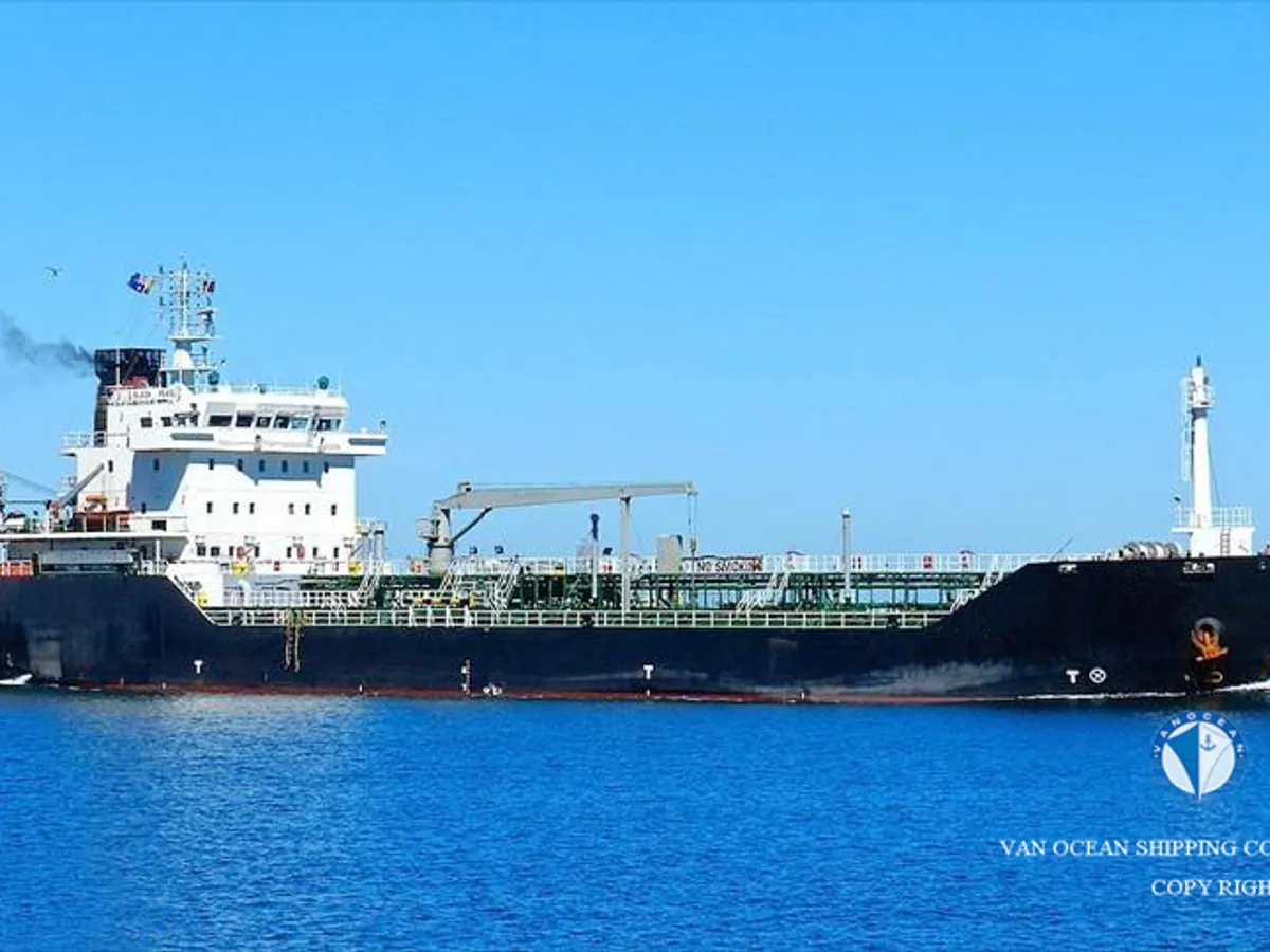 Navio-tanque de óleo/produtos químicos à venda