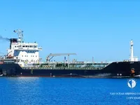 Navio-tanque de óleo/produtos químicos à venda