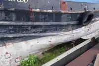 Rebocador à venda