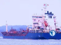 Navio-tanque de óleo/produtos químicos à venda