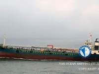 Navio-tanque de óleo/produtos químicos à venda