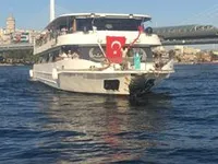 Navio de passageiros à venda