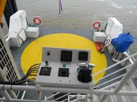 Catamarã à venda