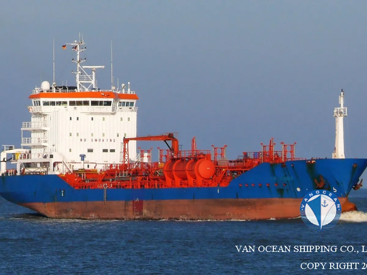 Navio-tanque de óleo/produtos químicos à venda