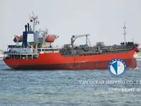 Navio-tanque de óleo/produtos químicos à venda