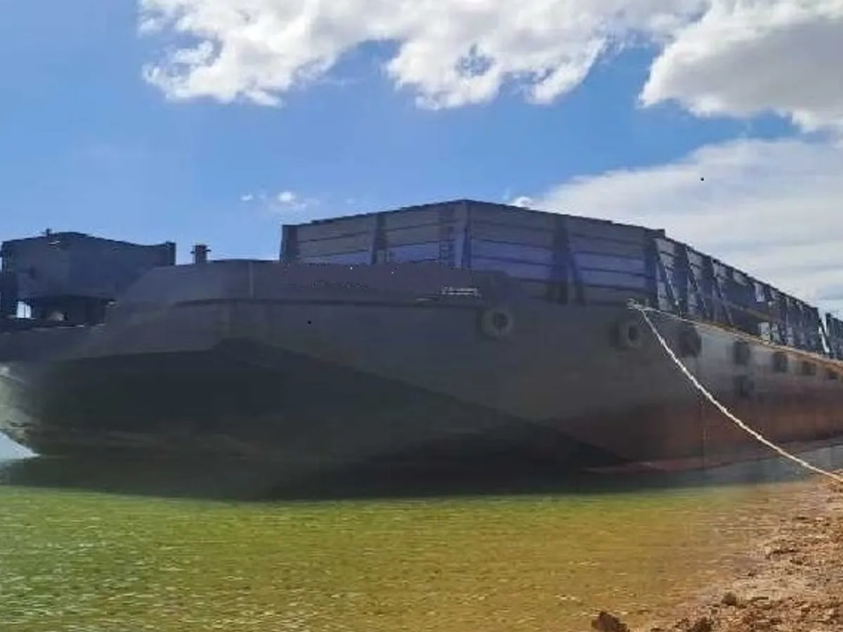 Rebocador à venda
