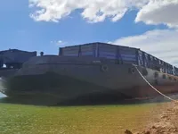Rebocador à venda