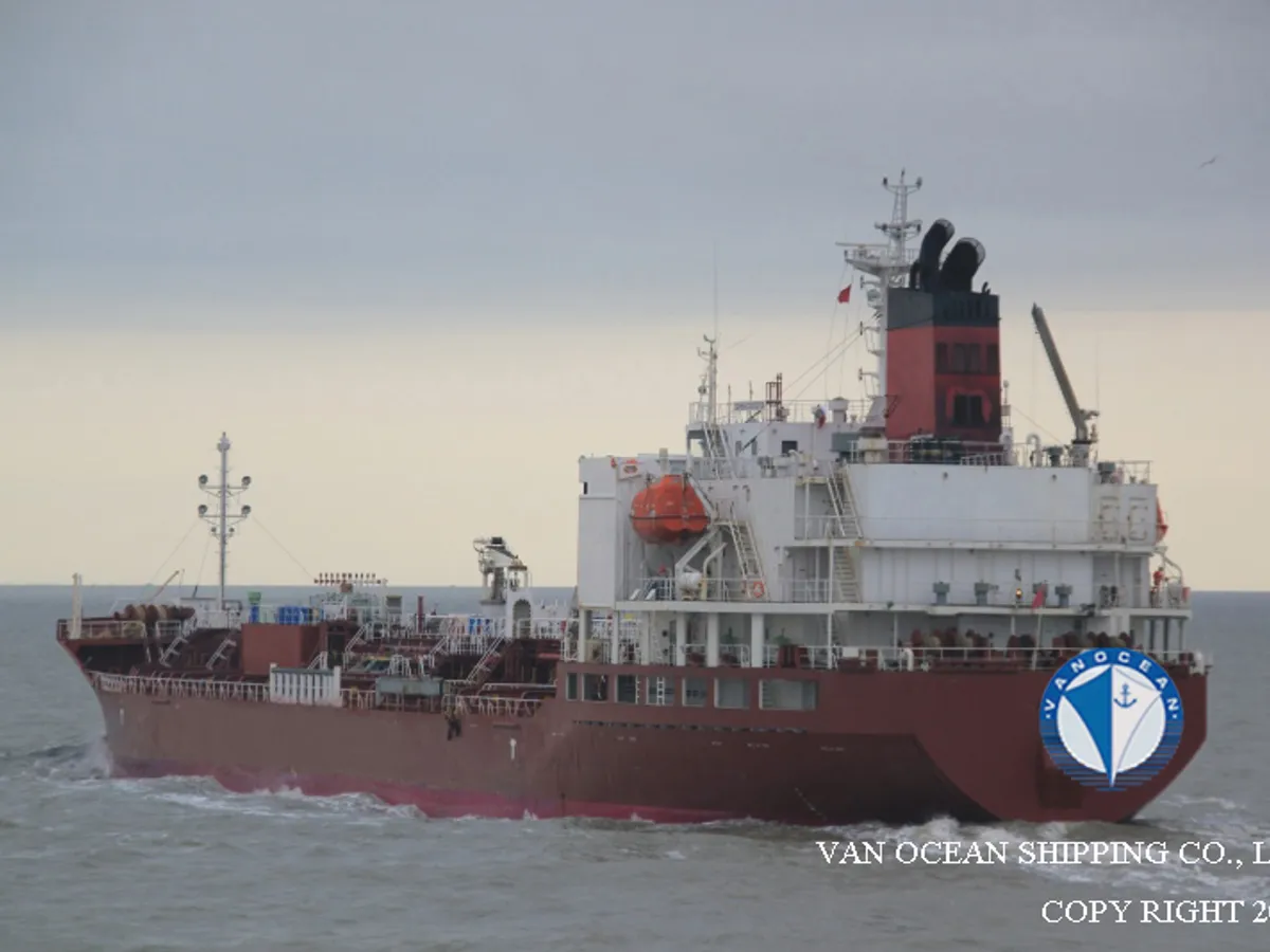 Navio-tanque de óleo/produtos químicos à venda