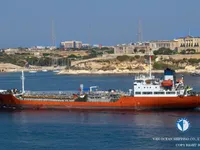 Navio-tanque de óleo/produtos químicos à venda