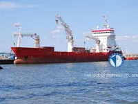 Navio frigorífico à venda