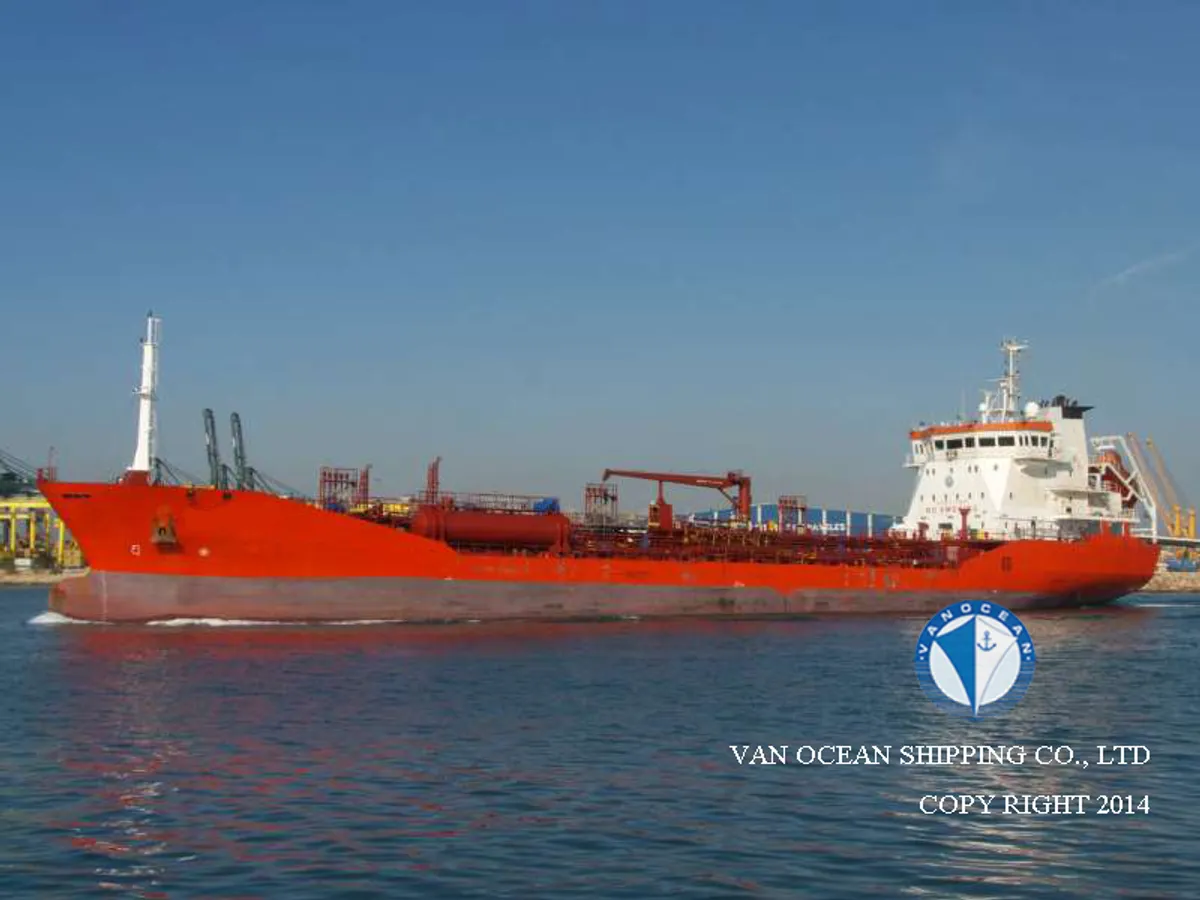 Navio-tanque de óleo/produtos químicos à venda