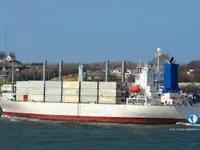 Navio frigorífico à venda