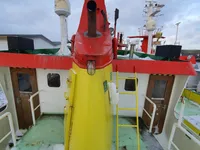 Navio de abastecimento à venda