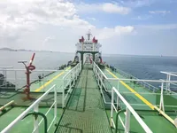 Navio-tanque de óleo/produtos químicos à venda