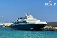 Catamarã à venda