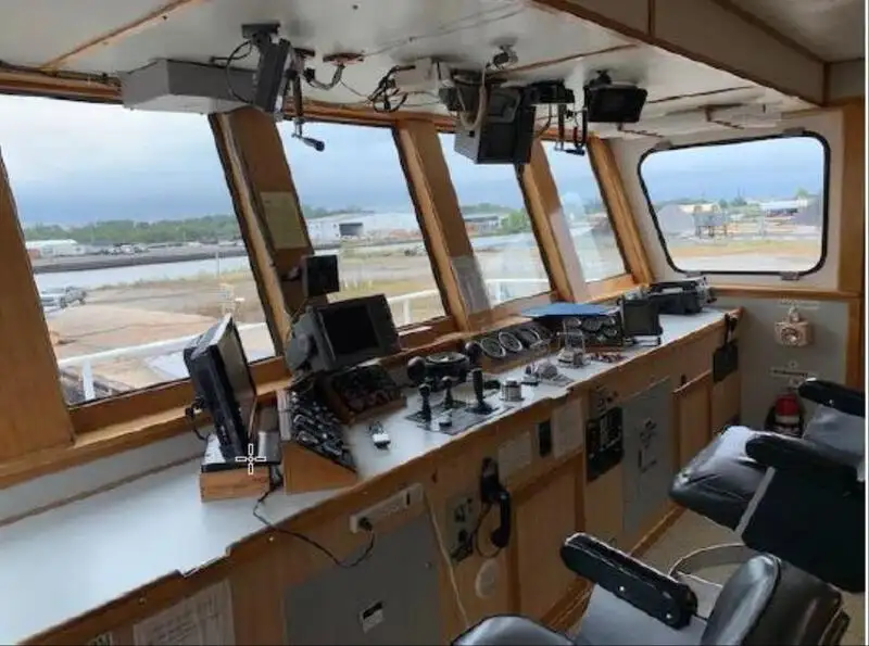 Navio de Suprimento Rápido (FSV) à venda