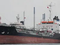 Navio-tanque de óleo/produtos químicos à venda