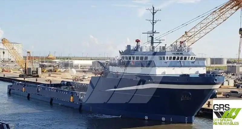 Navio de abastecimento à venda