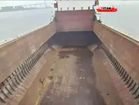 Navio graneleiro à venda