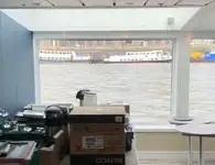 Navio de cruzeiro e ferry à venda