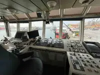 Rebocador à venda
