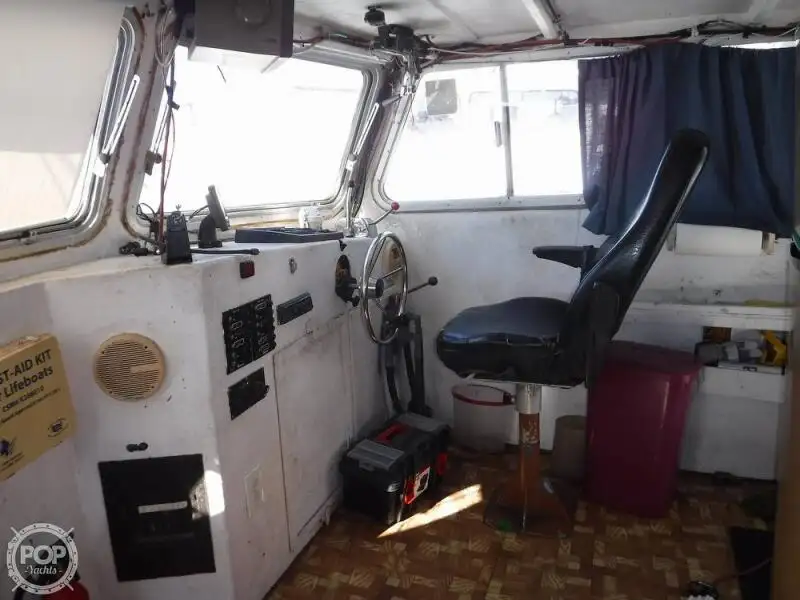 Navio de pesca de arrasto à venda