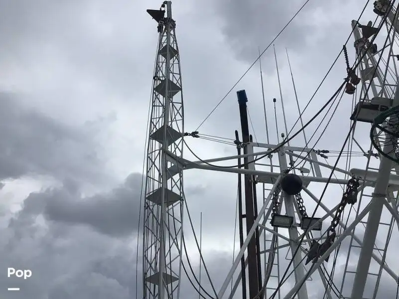 Navio de pesca de arrasto à venda