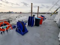 Barco de tripulação à venda