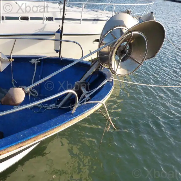 Navio de pesca de arrasto à venda