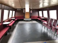 Navio de passageiros à venda