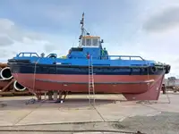 Rebocador à venda