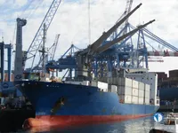 Navio frigorífico à venda