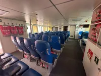 Barco de tripulação à venda