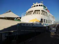 Navio de passageiros à venda