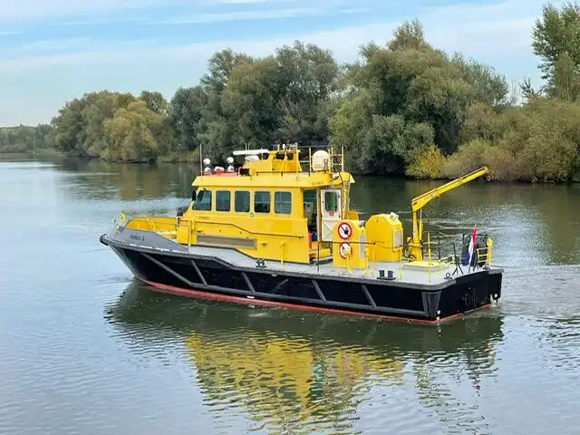 Navio de patrulha à venda