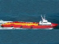 Barco de tripulação à venda