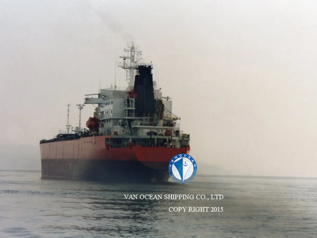 Navio-tanque de óleo/produtos químicos à venda