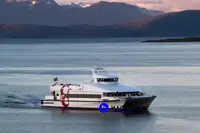 Catamarã à venda