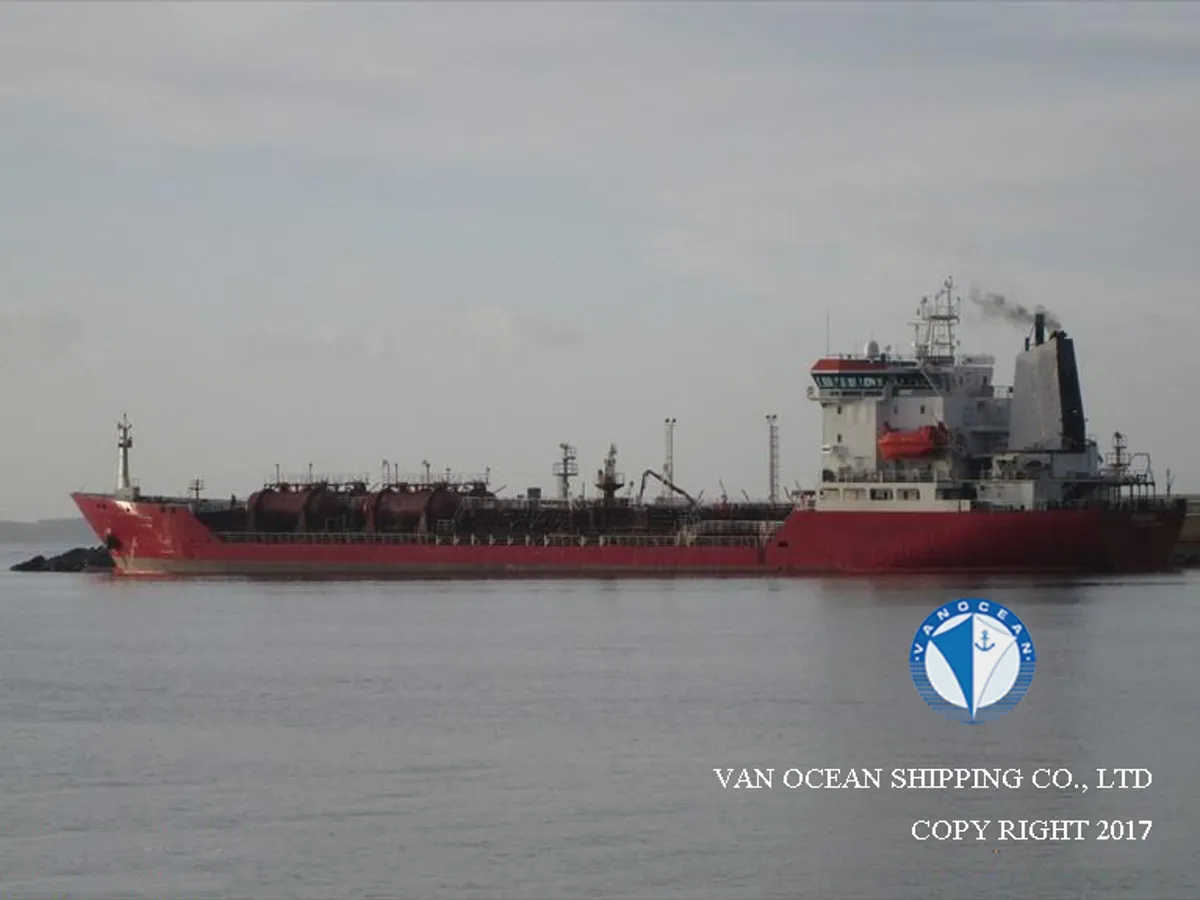 Navio-tanque de óleo/produtos químicos à venda